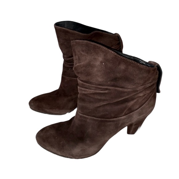 Women’s Arnold Churgin Chocolate brown pull on Swede booties SZ 7 - Picture 5 of 6